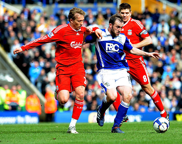 步和勇敢而 步和勇敢而